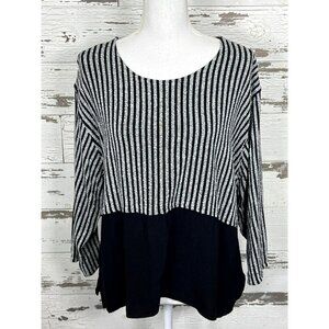 DAIRI FASHION Morocco Artsy Knit Blouse Black/White Sz L